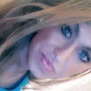 Meet your Posher, Dee